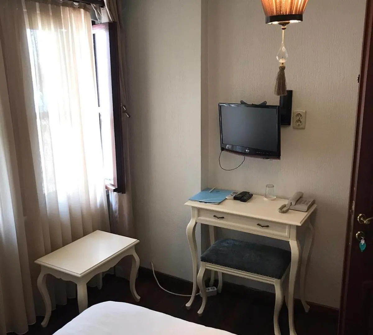 Ferahi Evler Ayvalik Hotel