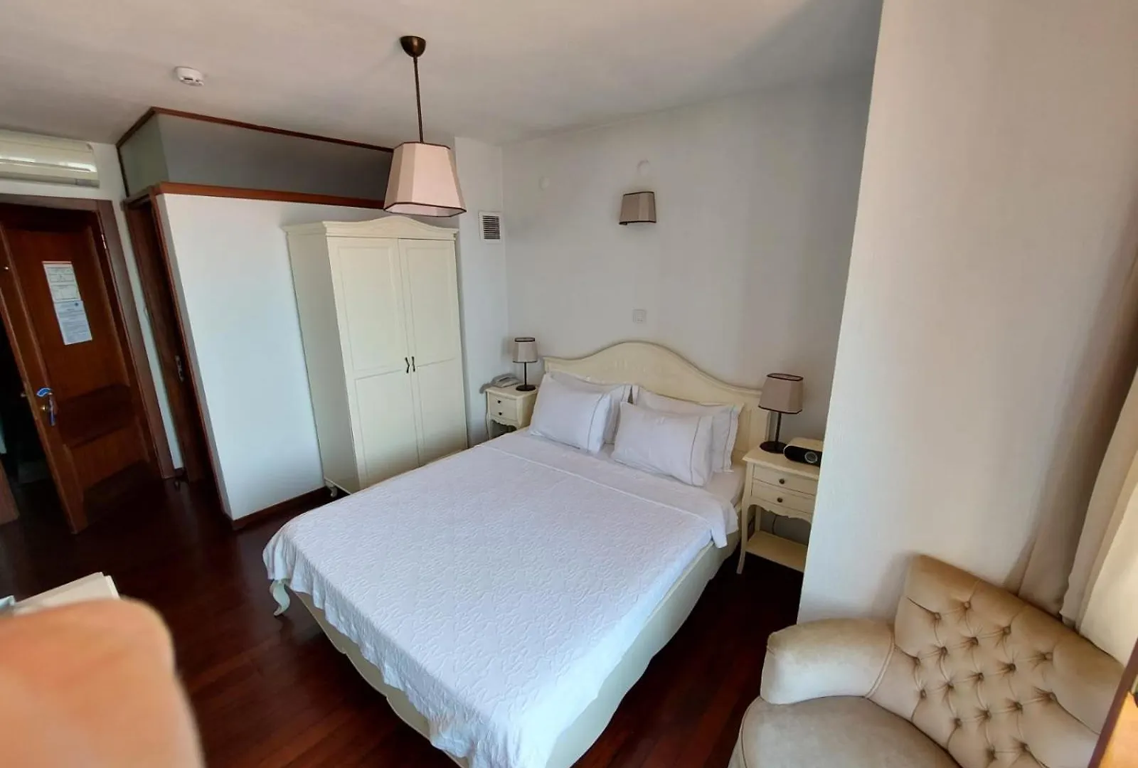 Ferahi Evler Ayvalik Hotel