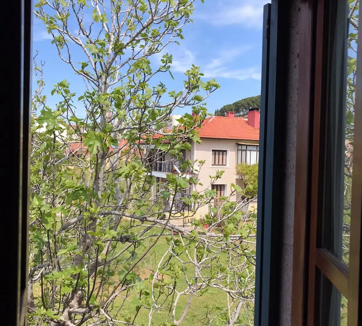 Ferahi Evler Ayvalik Hotel