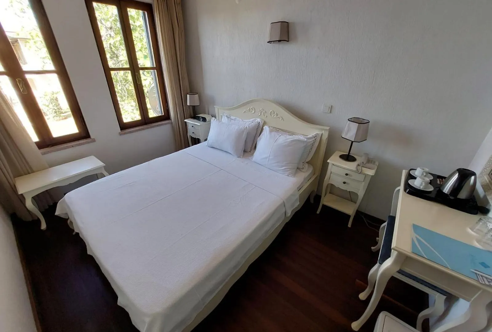 Ferahi Evler Ayvalik Hotel 3*,